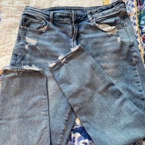 AE Distressed Mom Jean